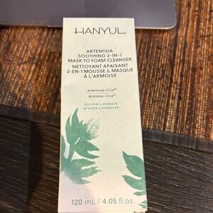 Hanyul Artemisia Soothing 2-in-1 Cleans3r
